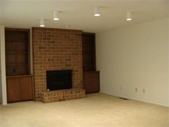 5th image of 10862 Meadow Trl