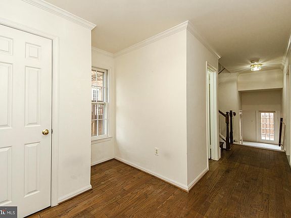 5th image of 5918 Munson Ct