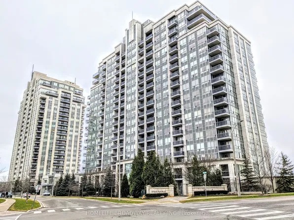 15 N Park Rd, Vaughan, ON