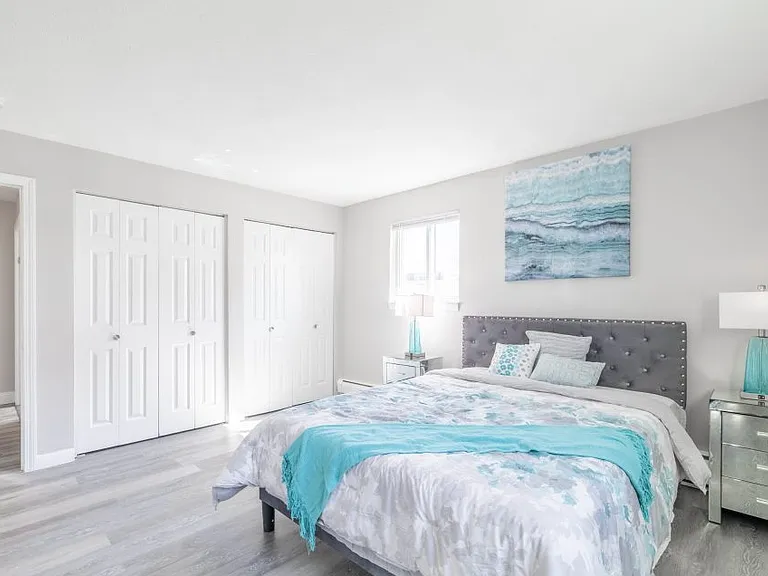 Highland House Apartments — Photo 4