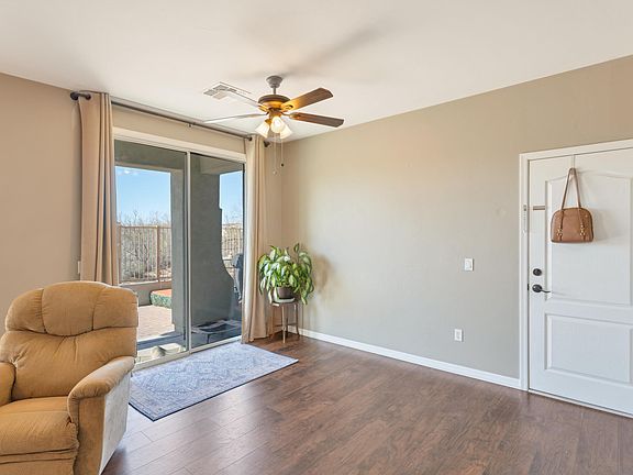 5th image of 576 W Paseo Celestial