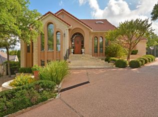 5 Cliffbrook Ct, The Hills, TX 78738