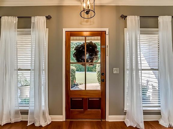 5th image of 12650 Country Club Dr