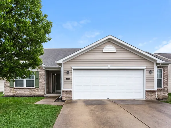 5765 Arlington Dr, Plainfield, IN 46168