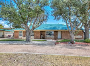 230 Tyler Ter, San Angelo, TX 76905