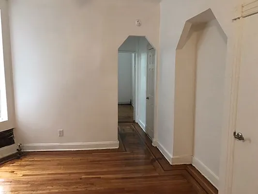 Rented by Premier Metro Realty Corp | media 30