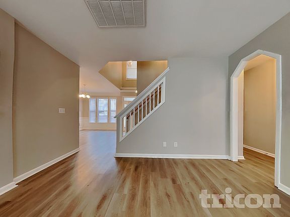 2nd image of 1029 Steelhorse Dr