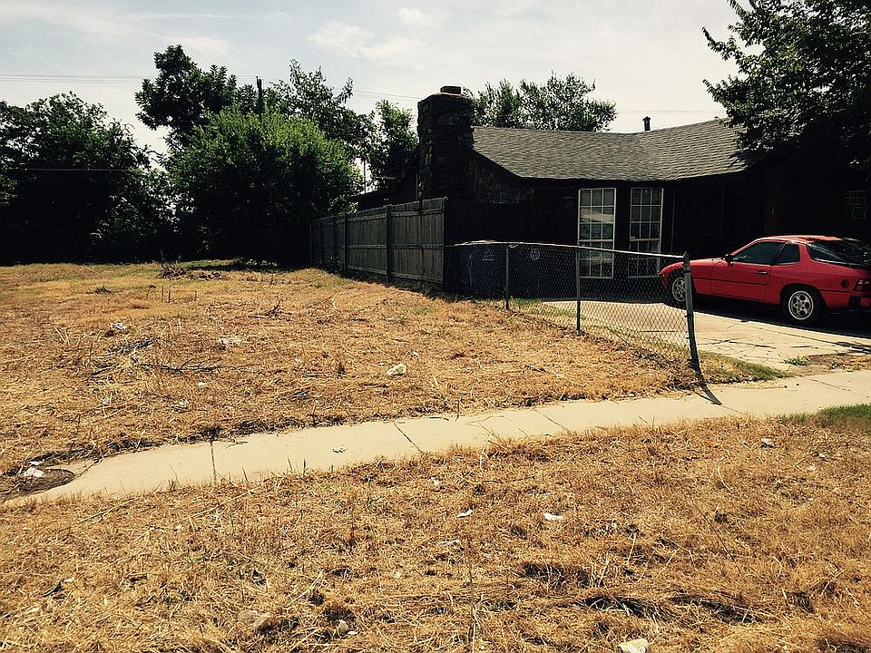 Curbside view (looking East)