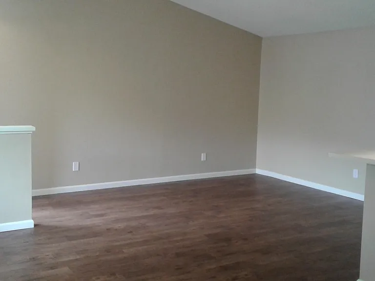 5911 Kingman Ave — Photo 12