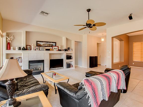 5th image of 3475 E Parkview Dr