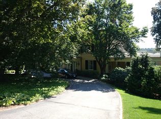 164 Chestnut Hill Rd, Newton, MA 02467