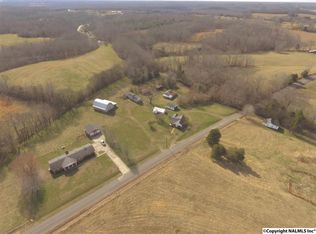 10790 W School House Rd, Lester, AL 35647