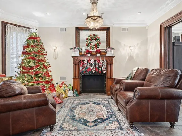 99 Bentley Avenue image 12 of 50