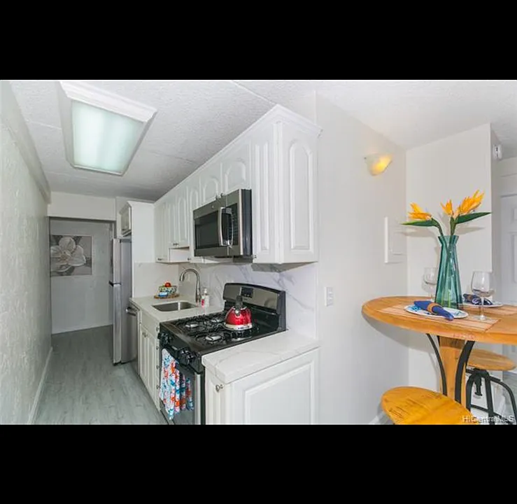 778 Wiliwili St #202