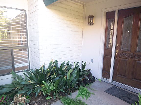 2nd image of 319 W Bullard Ave APT 103