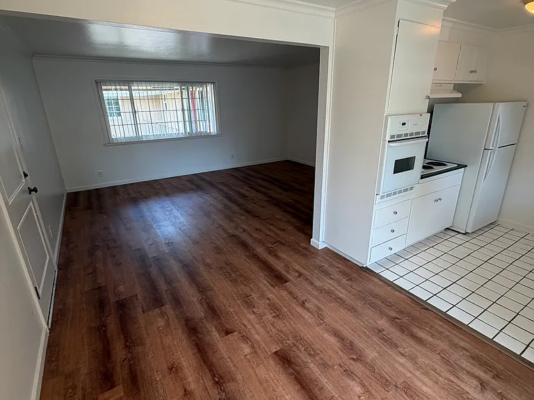 124 Buckthorn Way #0 — Photo 2