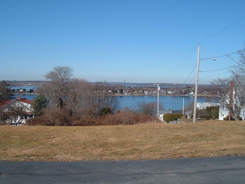 2nd image of 85 Highland Rd