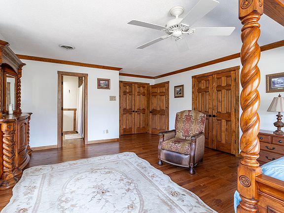 29th image of this home