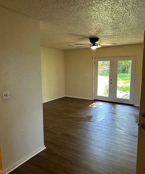 3224 S Lakewood Ave #2 — Photo 1