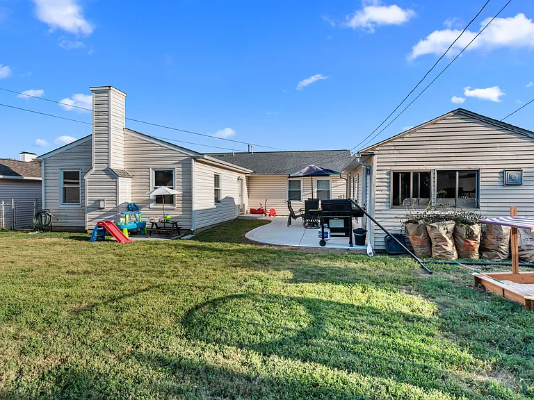 307 Andover Rd — Photo 25