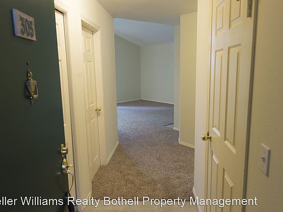 3rd image of 8805 166th Ave NE APT 305