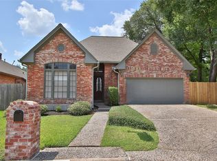 16306 Knightrider Dr, Spring, TX 77379