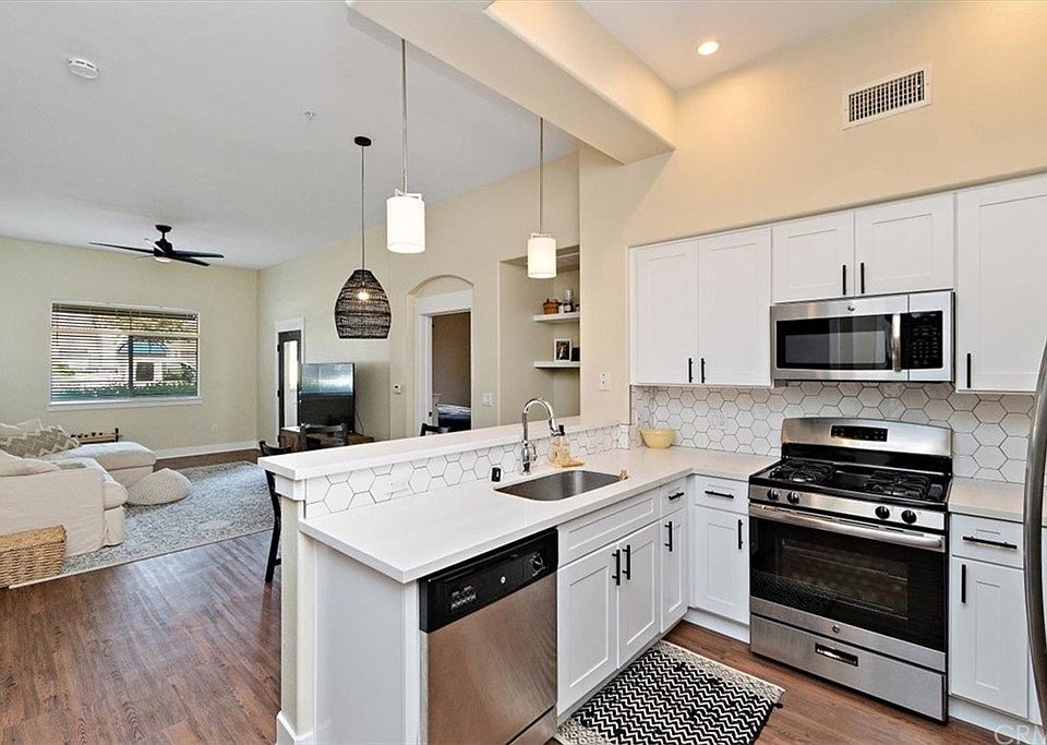 The Madison Apartments Valencia, CA Zillow