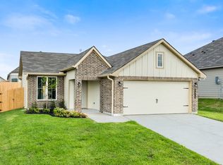 1412 Whitney Ln, Brenham, TX 77833