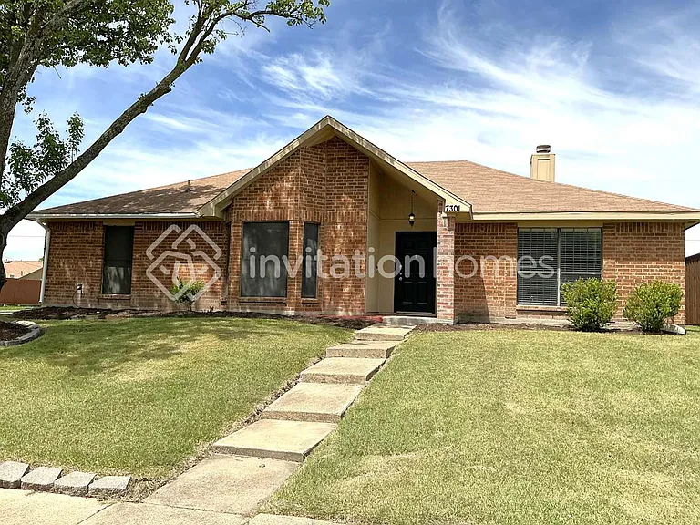 7301 Seascape Dr — Photo 1