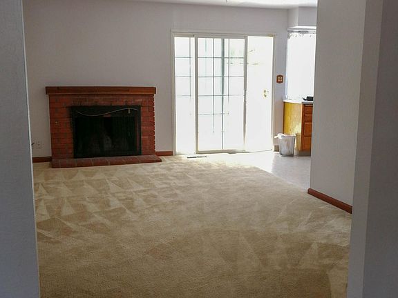 4th image of 2474 Almaden Blvd