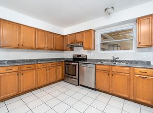 800 Saint Mark Ct, Virginia Beach, VA 23455