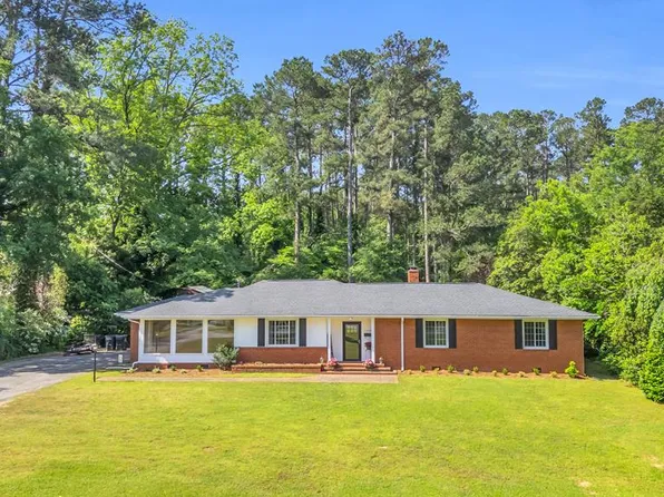 1307 N Main St, Abbeville, SC 29620
