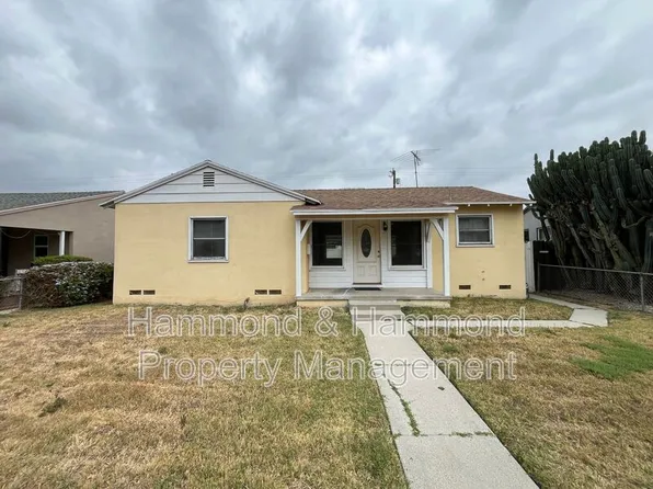18003 Saticoy St, Reseda, CA 91335