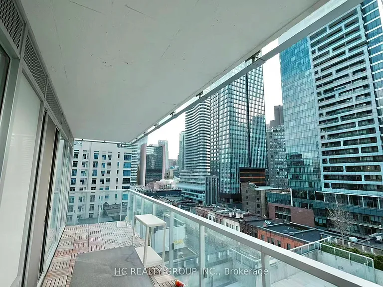 3 Gloucester St #809 — Photo 15