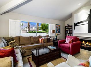 570 S Sunshine Dr, Palm Springs, CA 92264