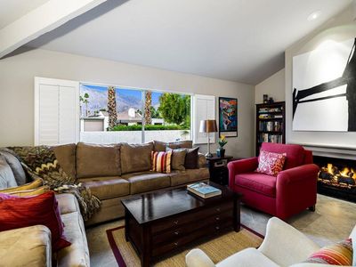570 S Sunshine Dr, Palm Springs, CA, 92264