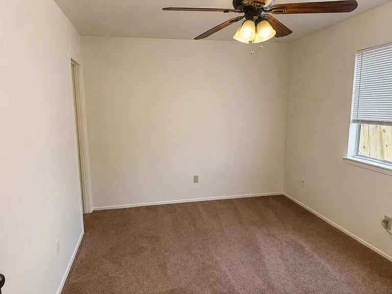 8205 W Gate Blvd #B — Photo 14