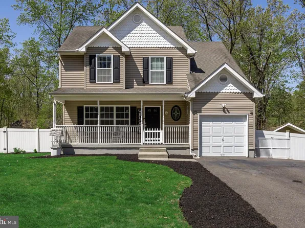 1459 14th Ave, Williamstown, NJ 08094