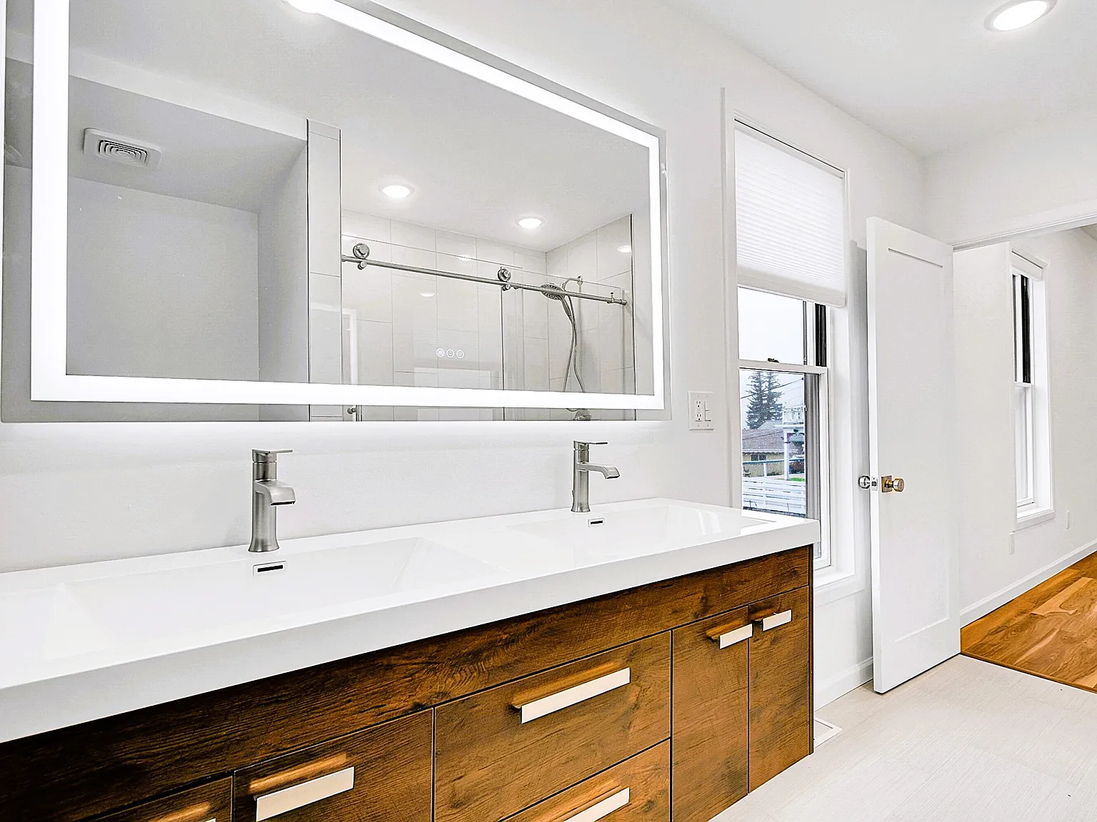 14th Avenue, 325 - Unit... — Photo 2