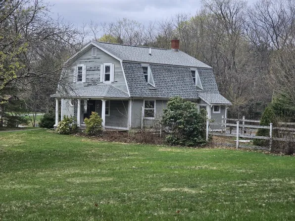 2 Lockwood Drive, Springfield, VT 05156