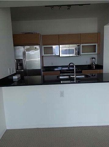 2nd image of 941 Brickell Ave
