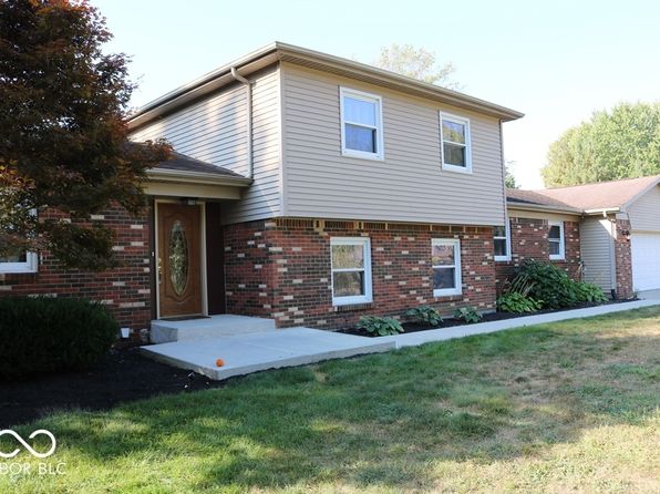 3121 W Tam O Shanter Dr, Crawfordsville, IN 47933