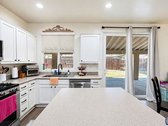 5th image of 273 Robert J Porter Dr