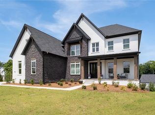4510 Hawthorn Cir, Alpharetta, GA 30022