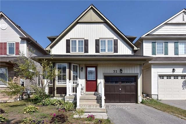 1st image of 32 Donlevy Cres
