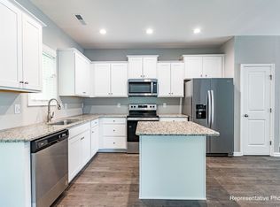 189 Sandpiper St, Smithfield, NC 27577