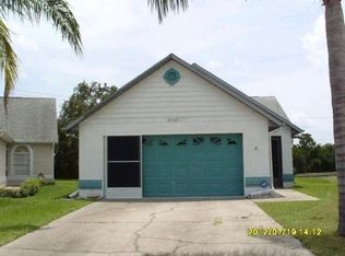 2203 Breezy Cir, Melbourne, FL 32935