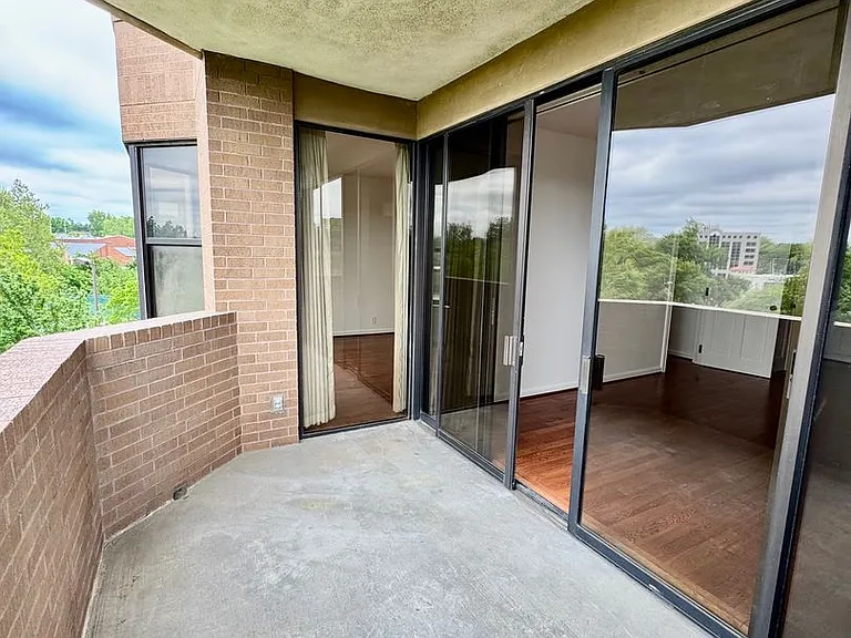 2121 S Yorktown Ave #602 — Photo 18