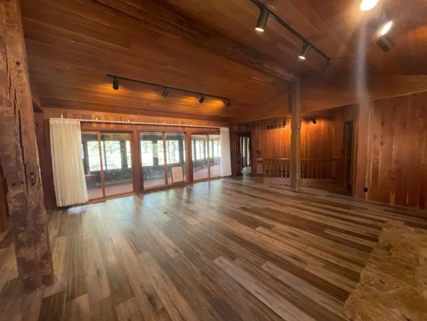 Must See House on Harrison Hills Golf Course!! — Photo 4