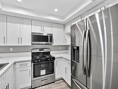 550 Orange Ave #114 — Photo 6